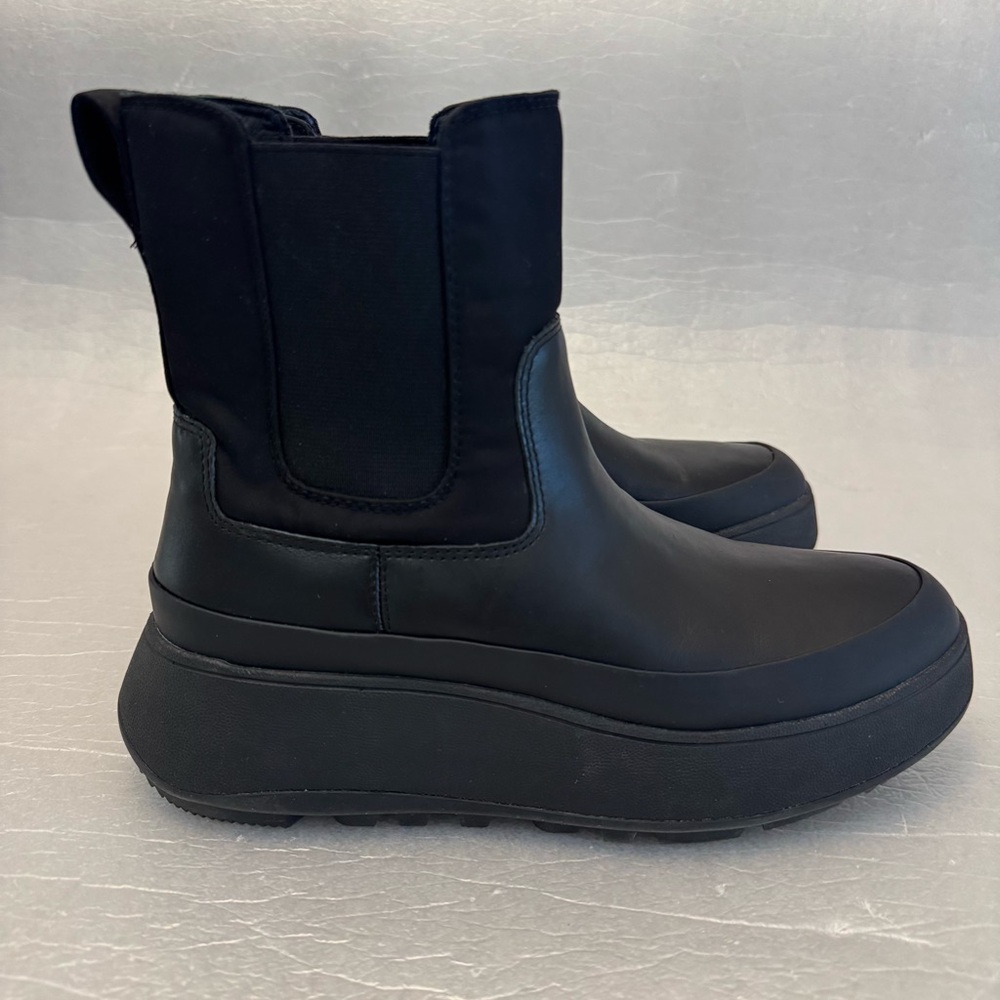 Fitflop Black F-Mode Water Resist Leather Flatform Ankle Chelsea Boot Shoes 7.5